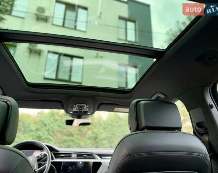 Синий Ауди E-Tron, объемом двигателя 0 л и пробегом 112 тыс. км за 36900 $, фото 112 на Automoto.ua