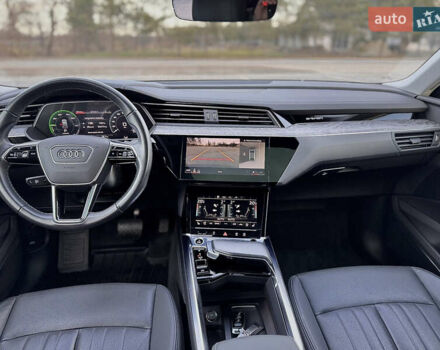 Синий Ауди E-Tron, объемом двигателя 0 л и пробегом 52 тыс. км за 41550 $, фото 37 на Automoto.ua