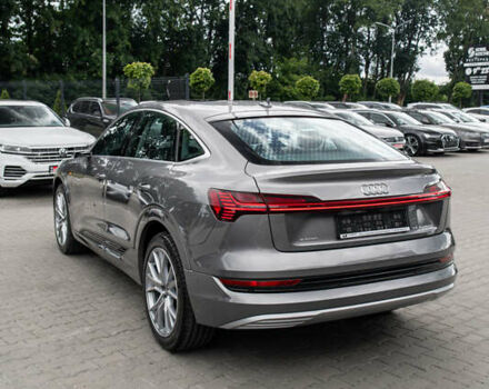 Синий Ауди E-Tron, объемом двигателя 0 л и пробегом 85 тыс. км за 37990 $, фото 5 на Automoto.ua