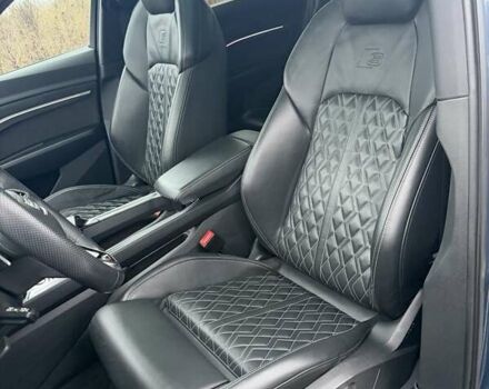 Синій Ауді E-Tron, об'ємом двигуна 0 л та пробігом 64 тис. км за 41900 $, фото 36 на Automoto.ua