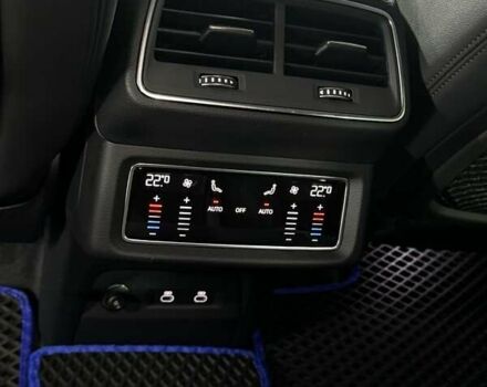 Синій Ауді E-Tron, об'ємом двигуна 0 л та пробігом 37 тис. км за 38800 $, фото 5 на Automoto.ua