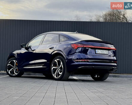 Синий Ауди E-Tron, объемом двигателя 0 л и пробегом 52 тыс. км за 41550 $, фото 25 на Automoto.ua