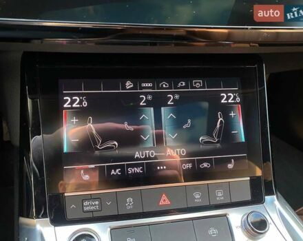 Синий Ауди E-Tron, объемом двигателя 0 л и пробегом 55 тыс. км за 34400 $, фото 17 на Automoto.ua