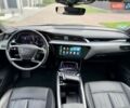 Синий Ауди E-Tron, объемом двигателя 0 л и пробегом 112 тыс. км за 36900 $, фото 73 на Automoto.ua