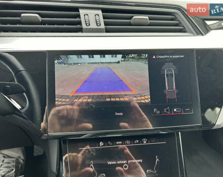 Синий Ауди E-Tron, объемом двигателя 0 л и пробегом 16 тыс. км за 41908 $, фото 28 на Automoto.ua