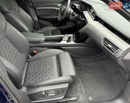 Синій Ауді E-Tron, об'ємом двигуна 0 л та пробігом 60 тис. км за 47800 $, фото 31 на Automoto.ua