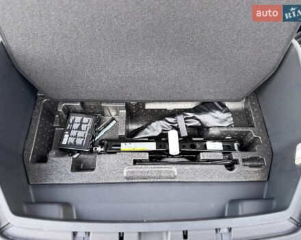 Синий Ауди E-Tron, объемом двигателя 0 л и пробегом 52 тыс. км за 41550 $, фото 34 на Automoto.ua