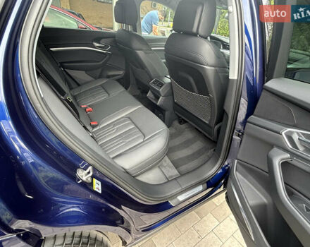 Синий Ауди E-Tron, объемом двигателя 0 л и пробегом 16 тыс. км за 41908 $, фото 10 на Automoto.ua