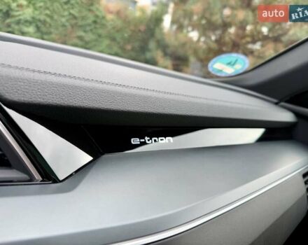 Синий Ауди E-Tron, объемом двигателя 0 л и пробегом 112 тыс. км за 36900 $, фото 89 на Automoto.ua