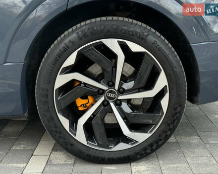 Синий Ауди E-Tron, объемом двигателя 0 л и пробегом 99 тыс. км за 38800 $, фото 20 на Automoto.ua
