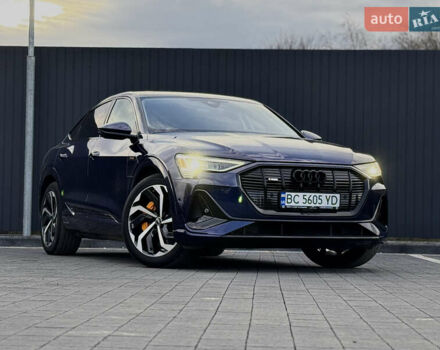 Синий Ауди E-Tron, объемом двигателя 0 л и пробегом 52 тыс. км за 41550 $, фото 17 на Automoto.ua