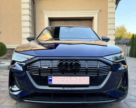 Ауди E-Tron 2022 в Черновцах на Automoto.ua Синий Ауди E-Tron, объемом двигателя 0 л и пробегом 52 тыс. км за 39500 $, фото 5 на Automoto.ua