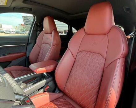 Синий Ауди E-Tron, объемом двигателя 0 л и пробегом 14 тыс. км за 61900 $, фото 12 на Automoto.ua