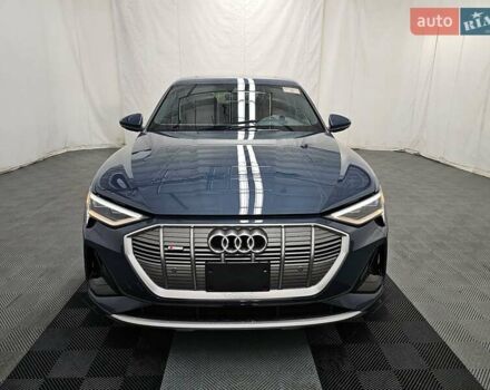 Синий Ауди E-Tron, объемом двигателя 0 л и пробегом 7 тыс. км за 25000 $, фото 1 на Automoto.ua