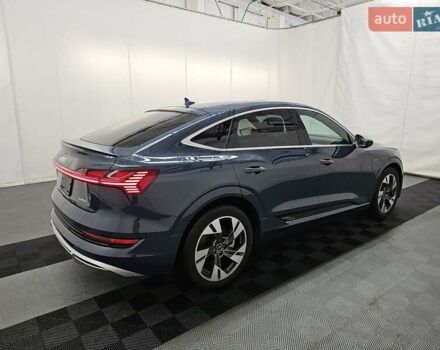 Синий Ауди E-Tron, объемом двигателя 0 л и пробегом 7 тыс. км за 25000 $, фото 5 на Automoto.ua