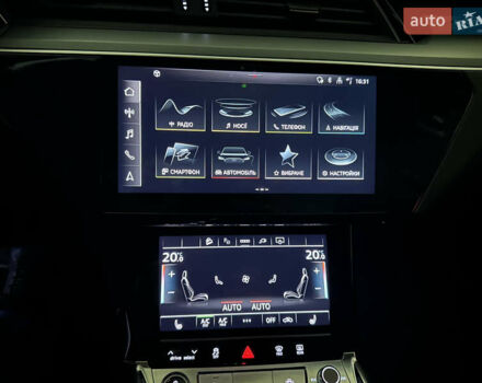 Синий Ауди E-Tron, объемом двигателя 0 л и пробегом 27 тыс. км за 49900 $, фото 8 на Automoto.ua
