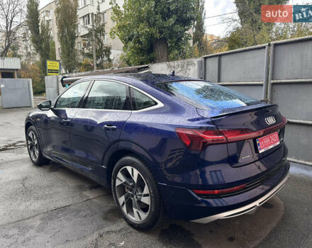 Синий Ауди E-Tron, объемом двигателя 0 л и пробегом 27 тыс. км за 49900 $, фото 3 на Automoto.ua