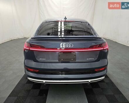 Синий Ауди E-Tron, объемом двигателя 0 л и пробегом 7 тыс. км за 25000 $, фото 4 на Automoto.ua