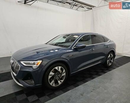 Синий Ауди E-Tron, объемом двигателя 0 л и пробегом 7 тыс. км за 25000 $, фото 2 на Automoto.ua
