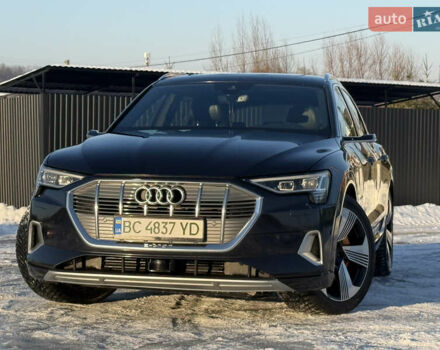 Синий Ауди E-Tron, объемом двигателя 0 л и пробегом 148 тыс. км за 24900 $, фото 1 на Automoto.ua