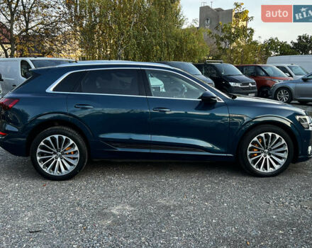 Синий Ауди E-Tron, объемом двигателя 0 л и пробегом 227 тыс. км за 19700 $, фото 1 на Automoto.ua