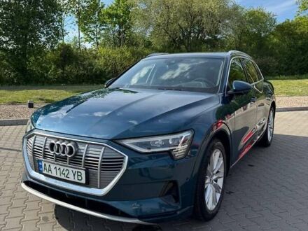Ауди E-Tron 2019 в Житомире на Automoto.ua Синий Ауди E-Tron, объемом двигателя 0 л и пробегом 113 тыс. км за 34500 $, фото 1 на Automoto.ua