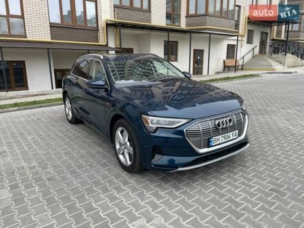 Синій Ауді E-Tron, об'ємом двигуна 0 л та пробігом 30 тис. км за 29900 $, фото 1 на Automoto.ua
