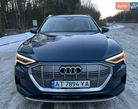 Синій Ауді E-Tron, об'ємом двигуна 0 л та пробігом 63 тис. км за 28000 $, фото 1 на Automoto.ua
