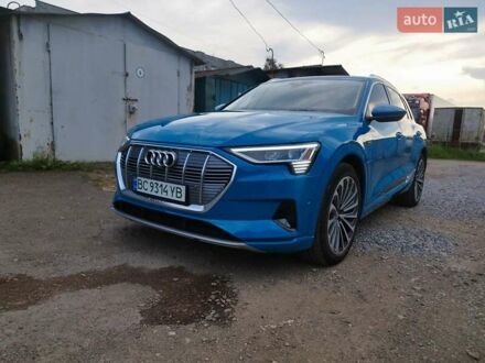 Синий Ауди E-Tron, объемом двигателя 0 л и пробегом 26 тыс. км за 34000 $, фото 1 на Automoto.ua