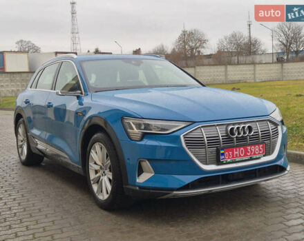 Синий Ауди E-Tron, объемом двигателя 0 л и пробегом 143 тыс. км за 24800 $, фото 1 на Automoto.ua