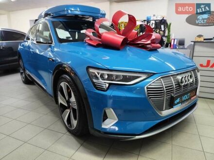 Синій Ауді E-Tron, об'ємом двигуна 0 л та пробігом 160 тис. км за 29999 $, фото 1 на Automoto.ua