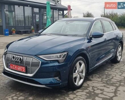 Синий Ауди E-Tron, объемом двигателя 0 л и пробегом 102 тыс. км за 29850 $, фото 1 на Automoto.ua