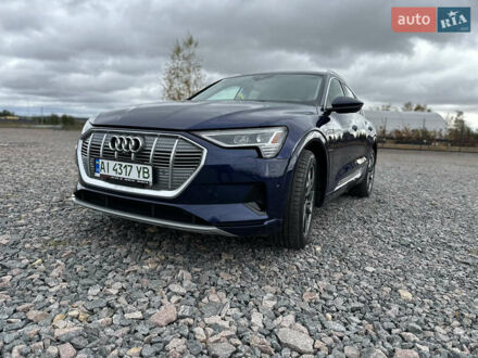 Синий Ауди E-Tron, объемом двигателя 0 л и пробегом 102 тыс. км за 34500 $, фото 1 на Automoto.ua