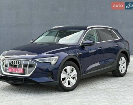Синій Ауді E-Tron, об'ємом двигуна 0 л та пробігом 62 тис. км за 28650 $, фото 1 на Automoto.ua