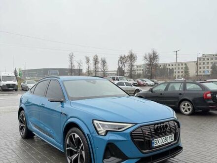 Синий Ауди E-Tron, объемом двигателя 0 л и пробегом 57 тыс. км за 46000 $, фото 1 на Automoto.ua
