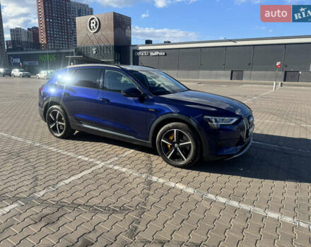Синий Ауди E-Tron, объемом двигателя 0 л и пробегом 144 тыс. км за 29000 $, фото 1 на Automoto.ua