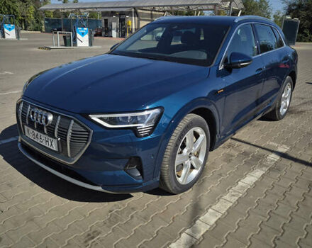 Синий Ауди E-Tron, объемом двигателя 0 л и пробегом 170 тыс. км за 23695 $, фото 1 на Automoto.ua
