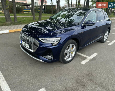 Синій Ауді E-Tron, об'ємом двигуна 0 л та пробігом 99 тис. км за 31500 $, фото 1 на Automoto.ua