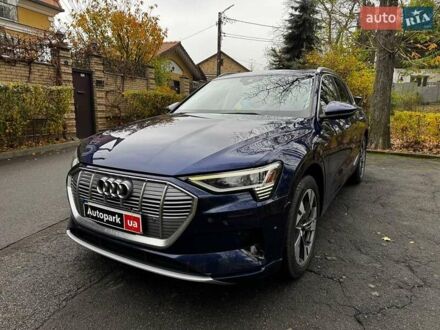 Синий Ауди E-Tron, объемом двигателя 0 л и пробегом 104 тыс. км за 33490 $, фото 1 на Automoto.ua