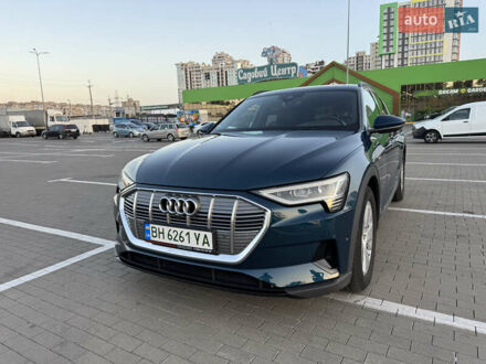 Ауди E-Tron 2020 в Одессе на Automoto.ua Синий Ауди E-Tron, объемом двигателя 0 л и пробегом 68 тыс. км за 35900 $, фото 1 на Automoto.ua