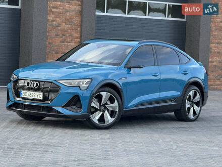 Ауді E-Tron 2020 у Чернівцях на Automoto.ua Синій Ауді E-Tron, об'ємом двигуна 0 л та пробігом 49 тис. км за 40500 $, фото 1 на Automoto.ua