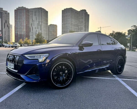 Синий Ауди E-Tron, объемом двигателя 0 л и пробегом 68 тыс. км за 39600 $, фото 1 на Automoto.ua