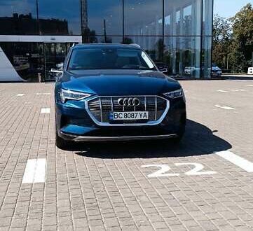Синий Ауди E-Tron, объемом двигателя 0 л и пробегом 85 тыс. км за 39900 $, фото 1 на Automoto.ua
