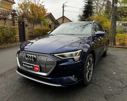 Синий Ауди E-Tron, объемом двигателя 0 л и пробегом 104 тыс. км за 33490 $, фото 1 на Automoto.ua