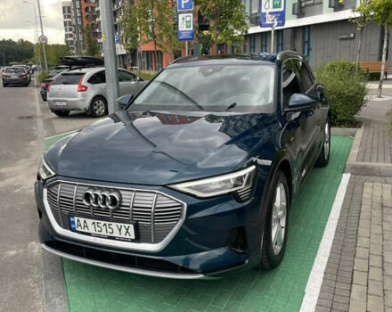 Синій Ауді E-Tron, об'ємом двигуна 0 л та пробігом 50 тис. км за 36500 $, фото 1 на Automoto.ua