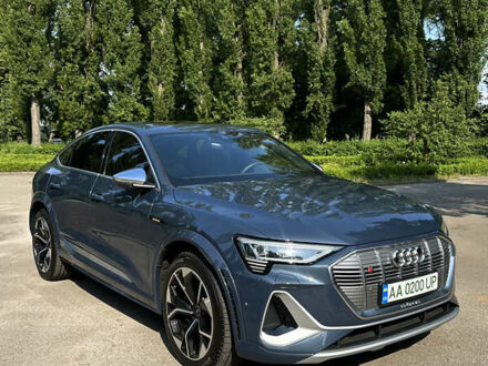 Синий Ауди E-Tron, объемом двигателя 0 л и пробегом 52 тыс. км за 47997 $, фото 1 на Automoto.ua