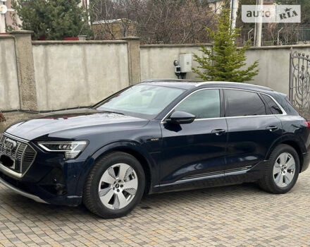 Синій Ауді E-Tron, об'ємом двигуна 0 л та пробігом 55 тис. км за 35000 $, фото 1 на Automoto.ua