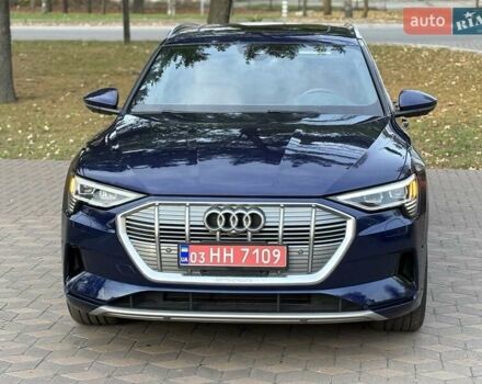 Синий Ауди E-Tron, объемом двигателя 0 л и пробегом 64 тыс. км за 32000 $, фото 1 на Automoto.ua