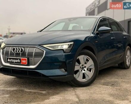 Синий Ауди E-Tron, объемом двигателя 0 л и пробегом 70 тыс. км за 30990 $, фото 1 на Automoto.ua
