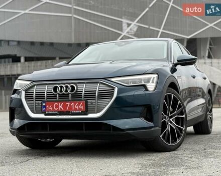 Синий Ауди E-Tron, объемом двигателя 0 л и пробегом 69 тыс. км за 33300 $, фото 1 на Automoto.ua